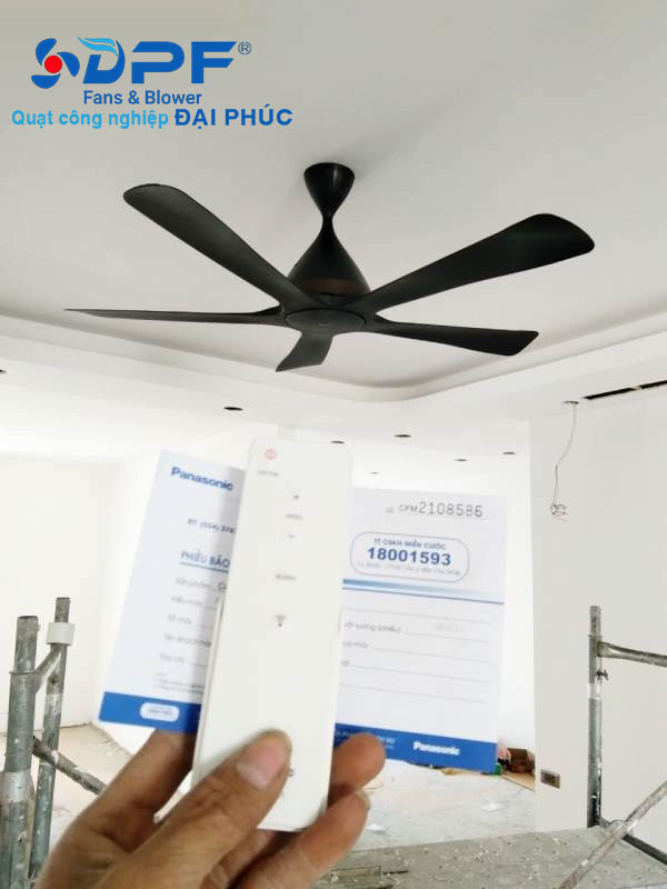 Quạt trần 5 cánh Panasonic F-60dhn-1