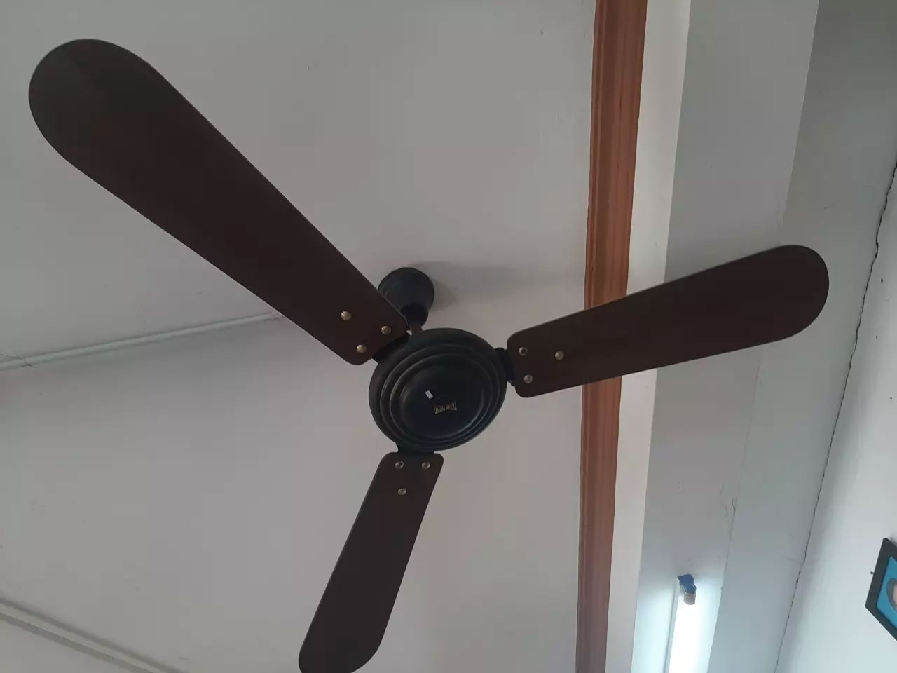 Quạt trần cánh gỗ Kim Thuận Phong CG-206