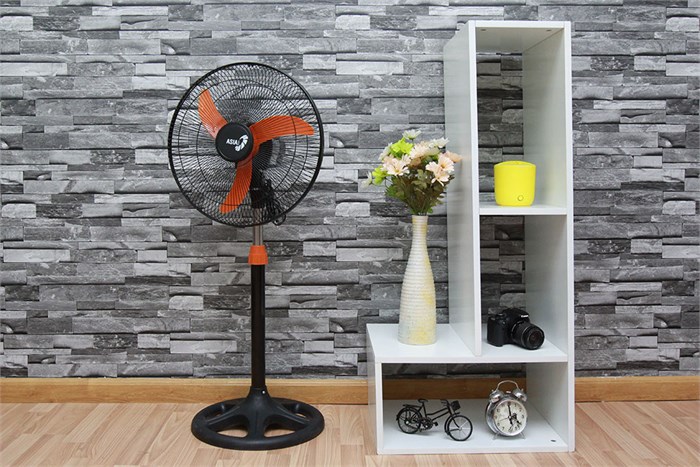 quat-dung-canh-16td-asia-d16008-700x467-1